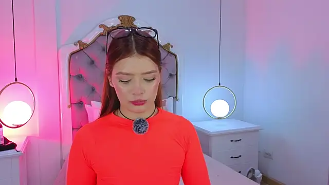  ambar Adamss online show from December 18, 2025, 2:38 am