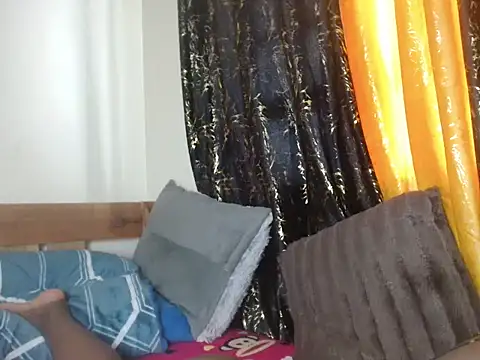 Snapshot of Sexxy_prity25 chatting on February 20, 2026, 6:26 am Sexxy prity25 online show from February 20, 2026, 6:26 am