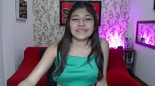 Snapshot of hanha_rossee chatting on February 8, 2025, 2:05 pm hanha rossee online show from February 8, 2025, 2:05 pm