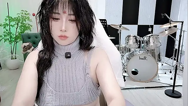 Snapshot of Vaness-a chatting on September 30, 2025, 8:26 pm Vaness-a online show from September 30, 2025, 8:26 pm