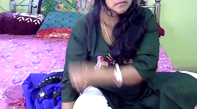 Couple For You18 online show from February 9, 2025, 6:43 am