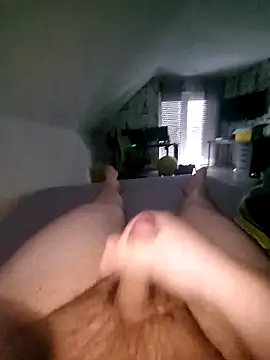 Snapshot of Georg06 chatting on September 28, 2025, 11:17 am Georg06 online show from September 28, 2025, 11:17 am