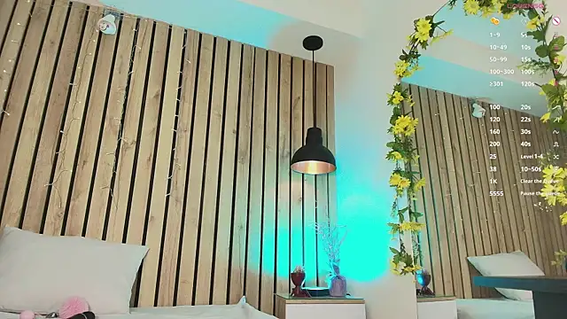 lara honey online show from December 3, 2024, 6:00 pm