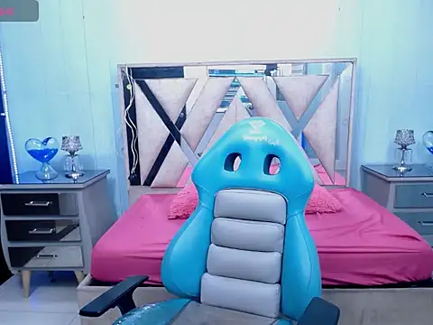 Snapshot of andy_staar chatting on November 27, 2025, 9:04 pm andy staar online show from November 27, 2025, 9:04 pm