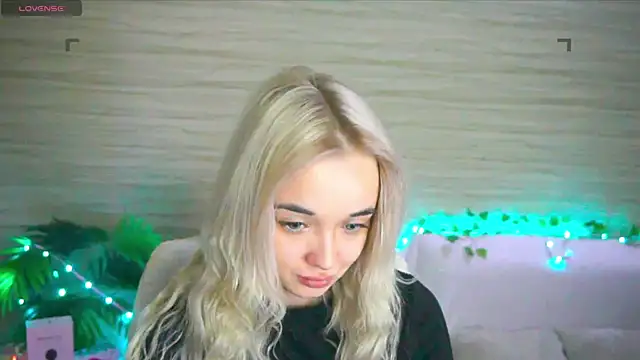 Ashley S online show from September 26, 2025, 10:16 pm