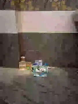 Snapshot of AuntyLover_BhabhiLover_ chatting on December 5, 2024, 4:59 am AuntyLover BhabhiLover  online show from December 5, 2024, 4:59 am