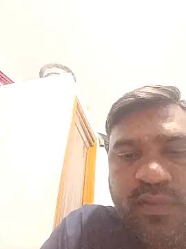 pintuS40 online show from February 25, 2025, 2:37 pm