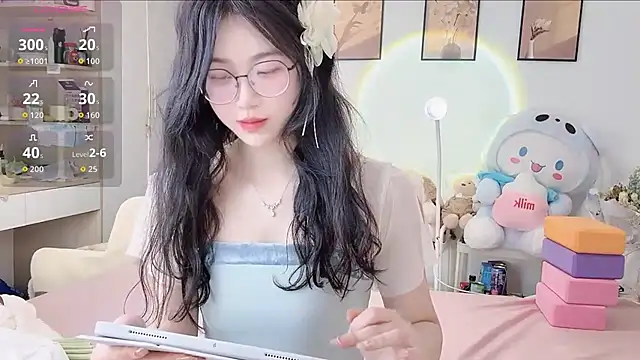 Snapshot of Luminous163 chatting on January 15, 2026, 7:12 am Luminous163 online show from January 15, 2026, 7:12 am