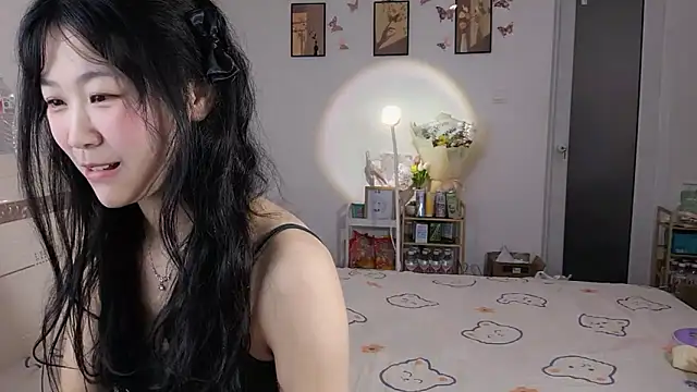 Snapshot of Luminous163 chatting on March 22, 2025, 9:02 am Luminous163 online show from March 22, 2025, 9:02 am