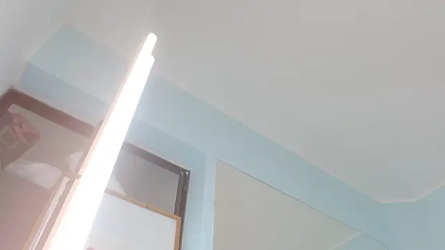 sussy leon online show from November 20, 2025, 3:56 pm