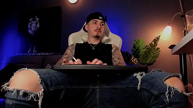 uptomatty online show from April 4, 2026, 7:26 am