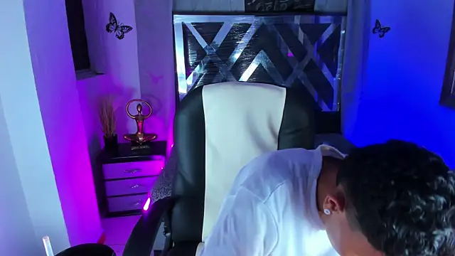 nova sex01 online show from June 4, 2026, 3:00 am