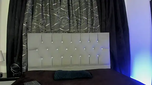 nova sex01 online show from March 13, 2025, 2:38 am