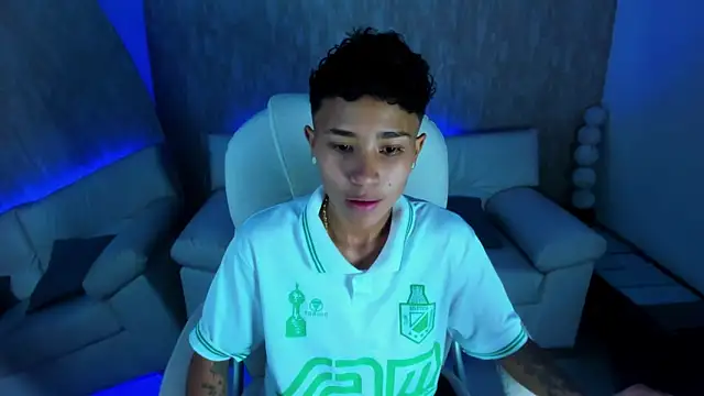 nova sex01 online show from September 21, 2025, 5:56 am