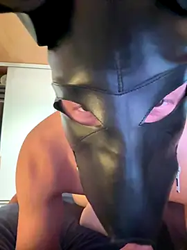 Snapshot of PlayDog123 chatting on October 24, 2025, 3:00 pm PlayDog123 online show from October 24, 2025, 3:00 pm