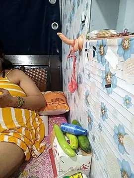 tina8th online show from April 27, 2026, 4:49 pm