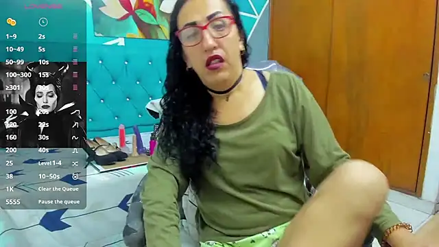 sabrina dupont online show from October 29, 2025, 12:48 pm