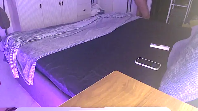 Snapshot of trippy_tina chatting on April 7, 2026, 5:59 pm trippy tina online show from April 7, 2026, 5:59 pm