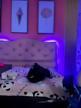 Sophie LS online show from September 20, 2025, 3:11 am