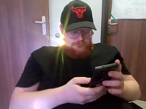 1212lukasz online show from April 4, 2026, 11:22 pm