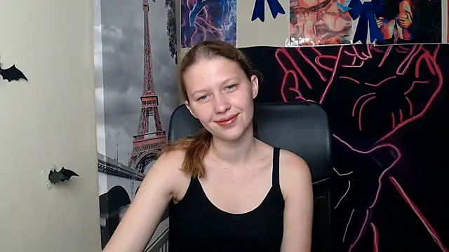 Snapshot of StellaCRL chatting on May 21, 2026, 6:05 pm StellaCRL online show from May 21, 2026, 6:05 pm