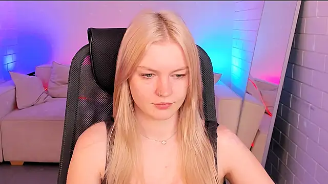 GraceGlamour online show from November 4, 2025, 5:11 am