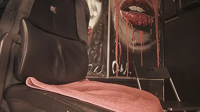 Snapshot of dani4334 chatting on September 23, 2025, 9:00 pm dani4334 online show from September 23, 2025, 9:00 pm