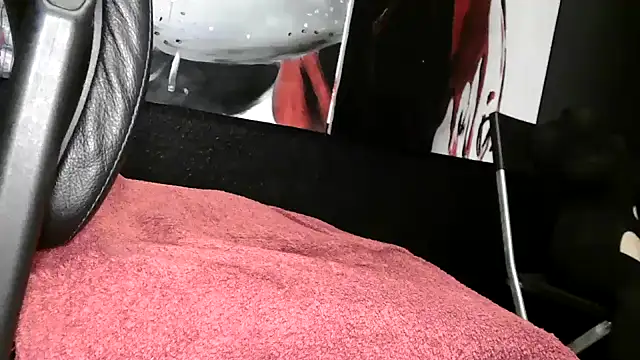 Snapshot of dani4334 chatting on March 16, 2025, 5:50 pm dani4334 online show from March 16, 2025, 5:50 pm