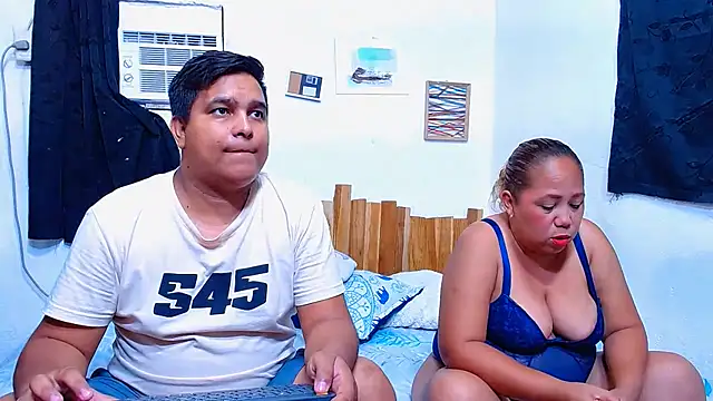 lucasandSofi online show from July 9, 2026, 11:59 pm