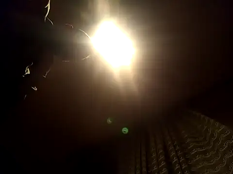 MownRender online show from December 5, 2025, 8:28 pm