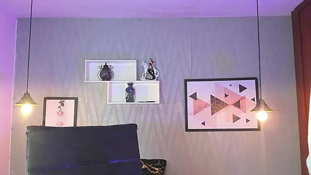 Snapshot of Valeria_roussi chatting on January 9, 2025, 1:35 pm Valeria roussi online show from January 9, 2025, 1:35 pm