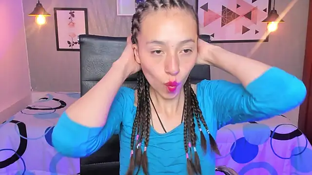 Snapshot of Valeria_roussi chatting on December 14, 2024, 8:08 pm Valeria roussi online show from December 14, 2024, 8:08 pm