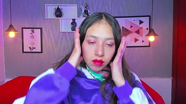 Snapshot of Valeria_roussi chatting on January 22, 2025, 2:24 pm Valeria roussi online show from January 22, 2025, 2:24 pm