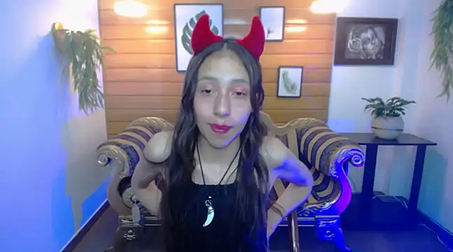 Snapshot of Valeria_roussi chatting on February 14, 2025, 10:25 pm Valeria roussi online show from February 14, 2025, 10:25 pm