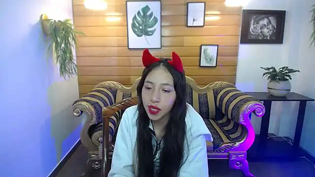 Snapshot of Valeria_roussi chatting on February 19, 2025, 8:41 pm Valeria roussi online show from February 19, 2025, 8:41 pm