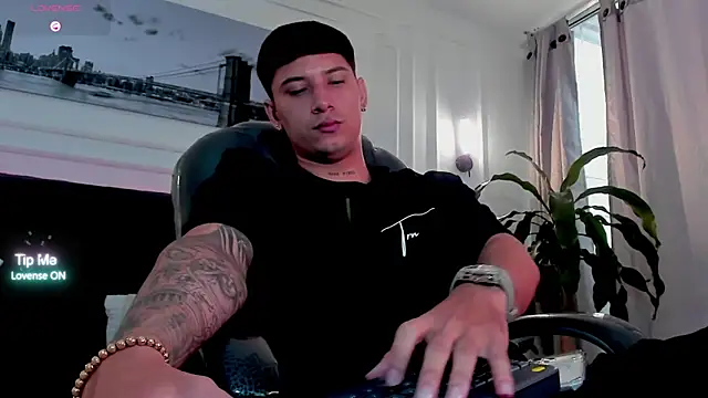 Damian23   online show from April 9, 2026, 12:22 pm