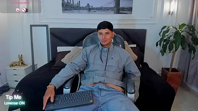 Damian23   online show from November 5, 2025, 12:19 pm