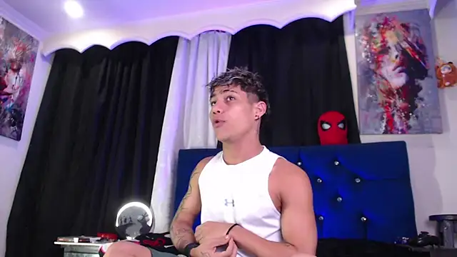 Sexys Boys Hot1 online show from May 24, 2026, 1:27 am