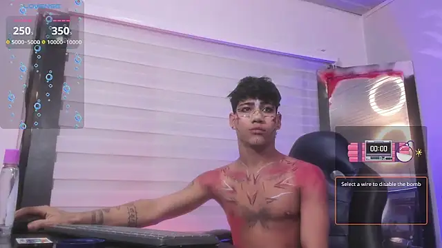 Sexys Boys Hot1 online show from October 27, 2025, 1:50 am