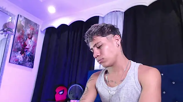 Snapshot of Sexys_Boys_Hot1 chatting on June 5, 2026, 6:52 am Sexys Boys Hot1 online show from June 5, 2026, 6:52 am