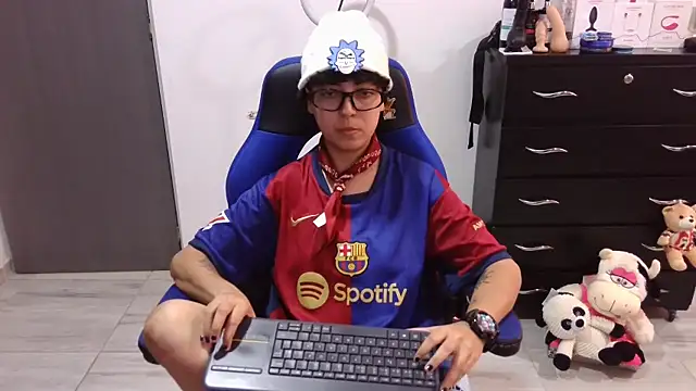 Snapshot of thomascooper7 chatting on January 11, 2026, 7:10 pm thomascooper7 online show from January 11, 2026, 7:10 pm