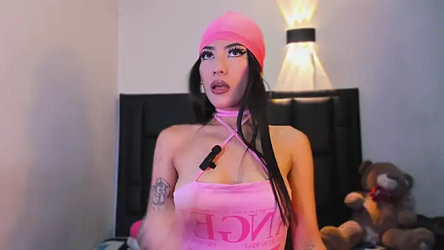 Snapshot of GiselleBlare chatting on October 16, 2025, 5:05 am GiselleBlare online show from October 16, 2025, 5:05 am