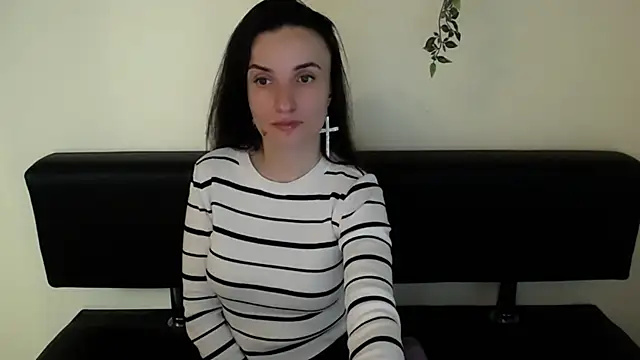 LaimaV  online show from March 29, 2026, 9:05 pm