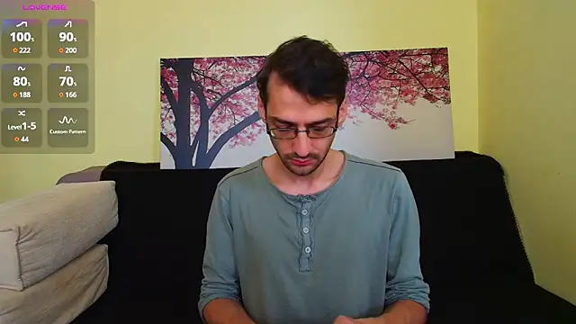 HungEddy online show from November 21, 2025, 8:46 am