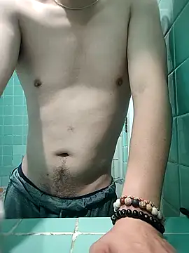 Snapshot of andylow88 chatting on December 19, 2024, 6:23 pm andylow88 online show from December 19, 2024, 6:23 pm