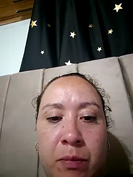 RenataSexy  online show from May 14, 2026, 1:24 am