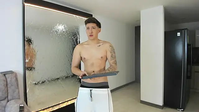 emmanuel scor online show from October 7, 2025, 3:02 pm