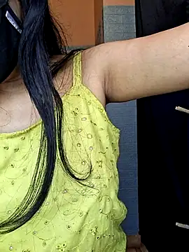 Snapshot of Nisha027 chatting on February 11, 2026, 12:21 am Nisha027 online show from February 11, 2026, 12:21 am