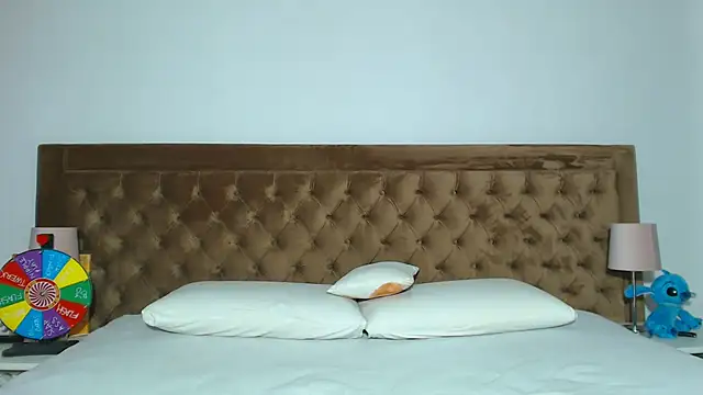 Aylinhoney08 online show from April 8, 2026, 5:09 am