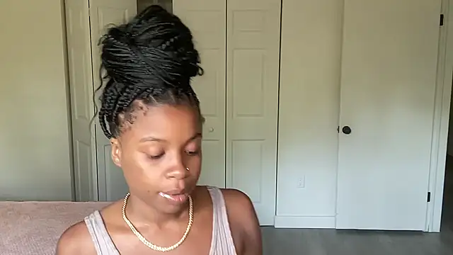 Snapshot of miamiworld chatting on March 20, 2025, 3:14 pm miamiworld online show from March 20, 2025, 3:14 pm